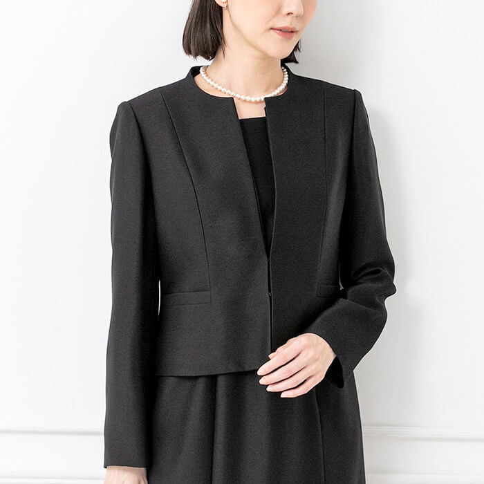 スーツ風のアンサンブル 11号・ブラック｜東京ソワールオンラインストア