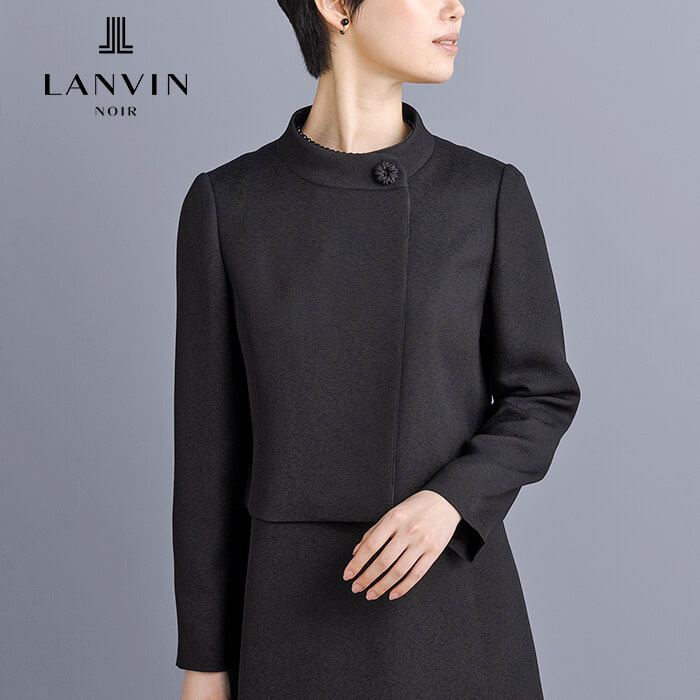 シルク100％の上質なジャカードアンサンブル 9号・ブラック｜東京