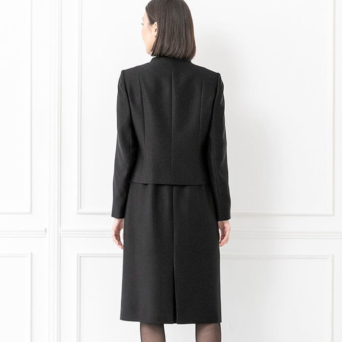スーツ風のアンサンブル 11号・ブラック｜東京ソワールオンラインストア