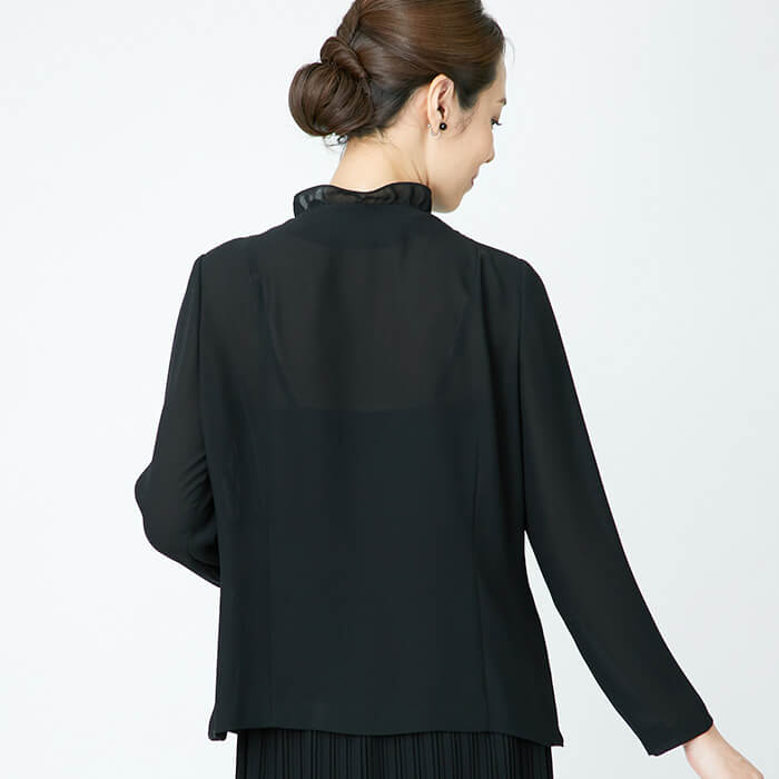 フリルカラーのシフォンブラウス 9号・ブラック｜東京ソワール