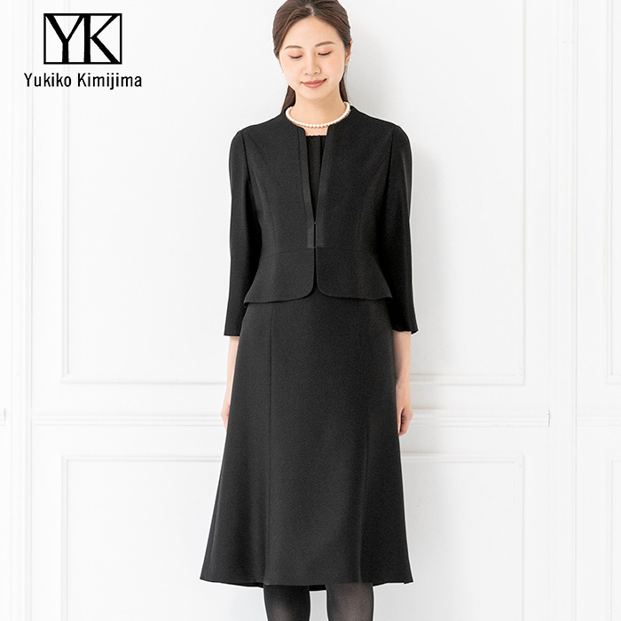 エレガントなスタンドカラーアンサンブル 9号・ブラック｜東京