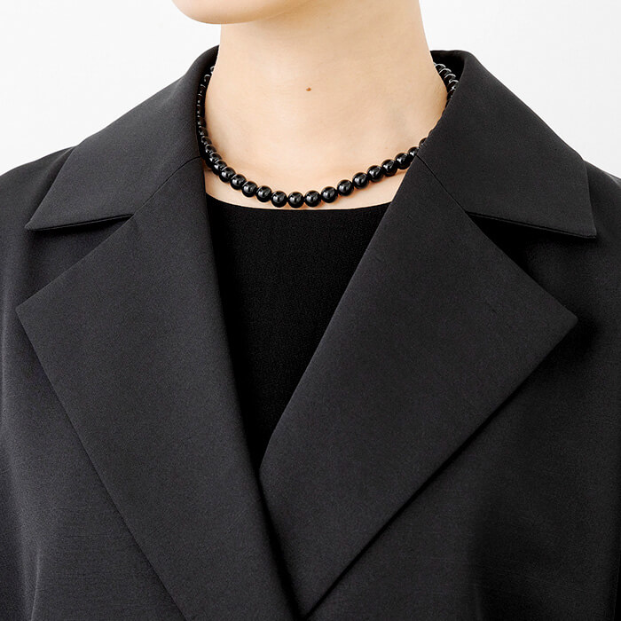 シャンタン素材のテーラードカラーコート 9号・ブラック｜東京