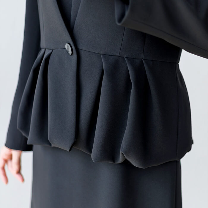 バルーンシルエットのジャケット 9号・ブラック｜東京ソワール