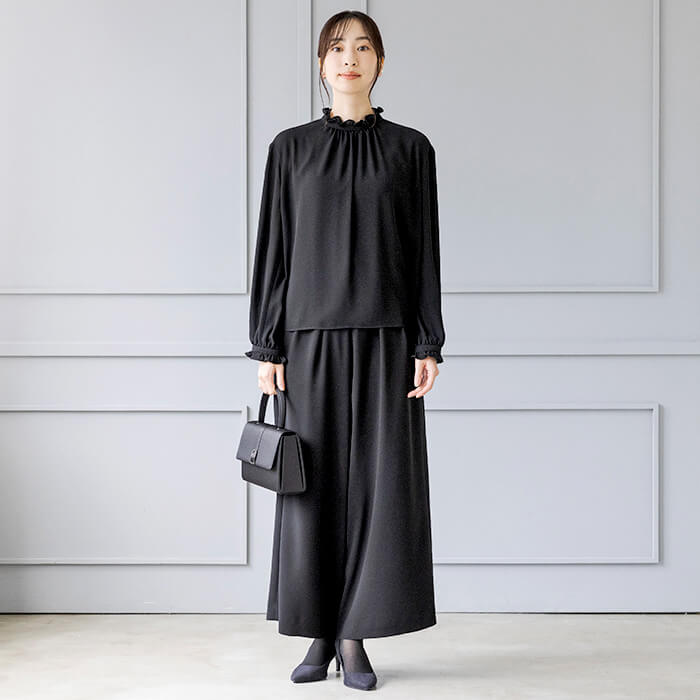 洗える｜フリルギャザーのブラウス M・ブラック｜東京ソワール