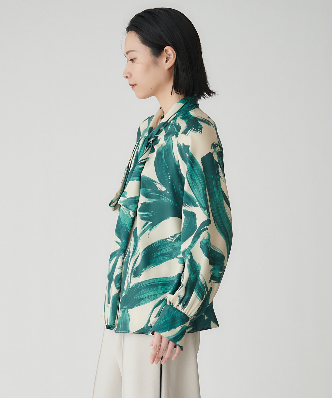 オリジナルプリントボウタイブラウス – FACE SANS FARD