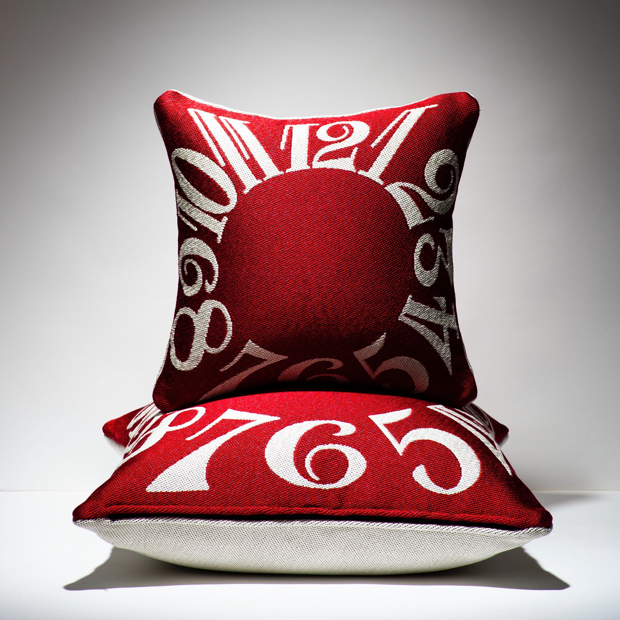 FRANCK MULLER e-Boutique クッション レッド 45cm FFF.CUSHION.RED.45