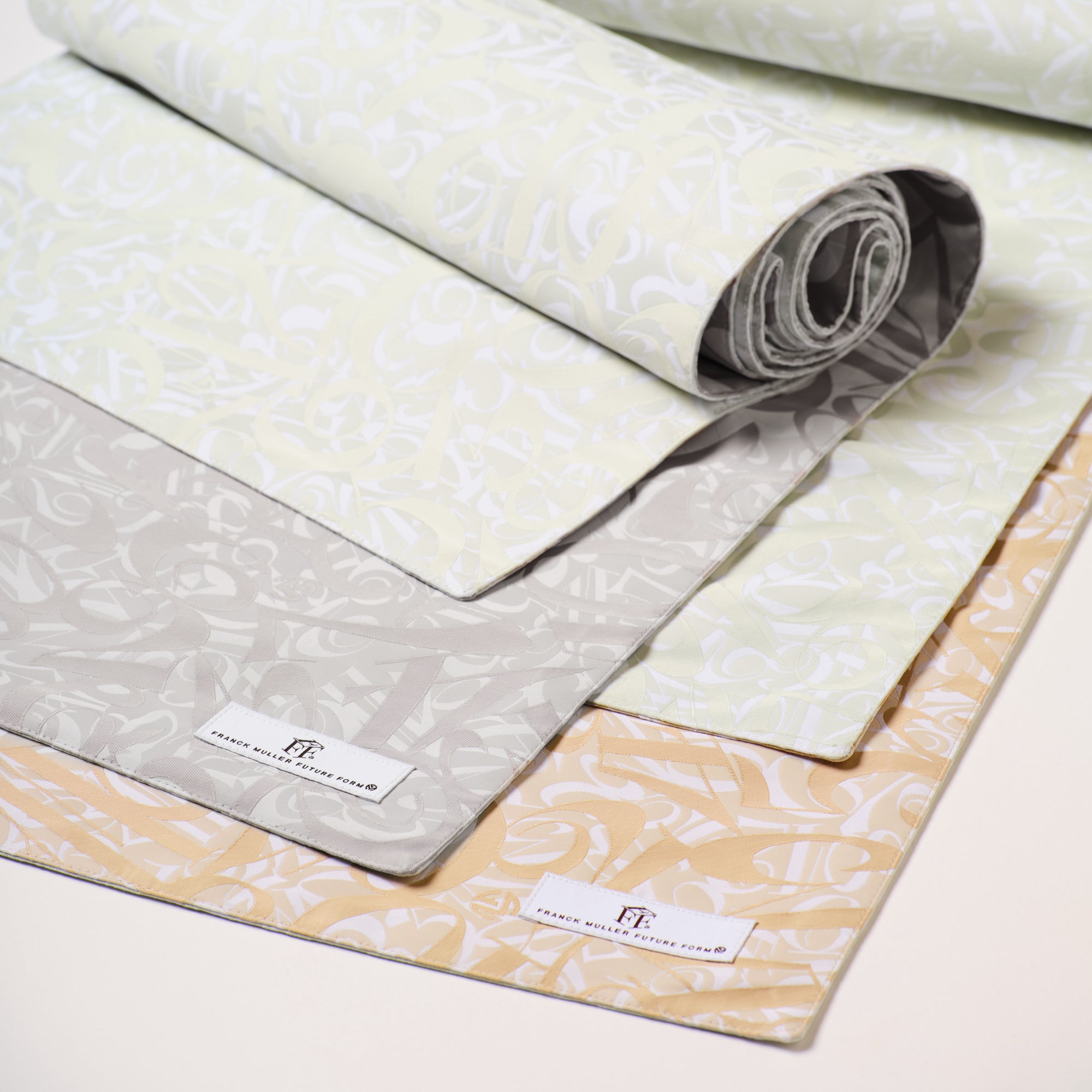 FRANCK MULLER e-Boutique テーブルランナー FFF.T.RUN フランク