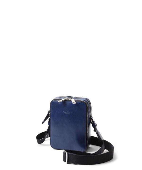 レザーショルダーバッグ タテ型 / FUJITAKA（フジタカ）公式 / 本革