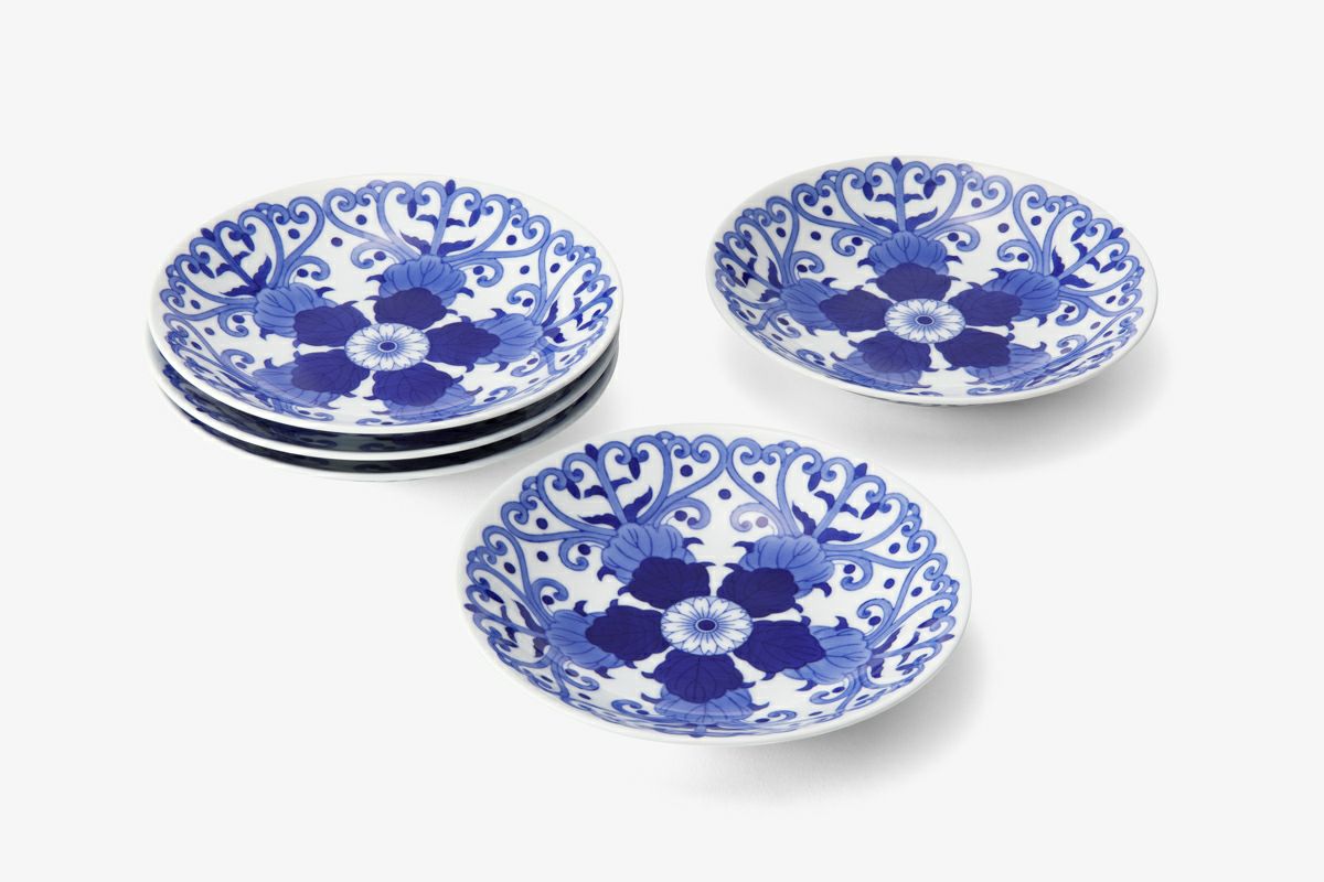 染付菊唐草 6号和皿揃 | 有田焼 深川製磁｜公式オンラインストア