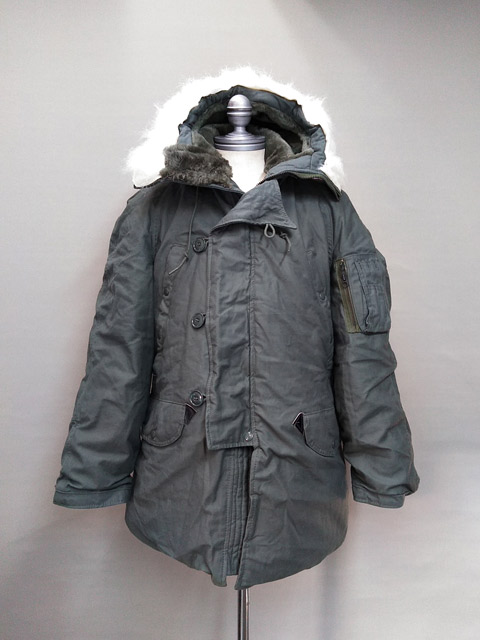 N3B専用コヨーテファーの製作 | (有)大木毛皮店